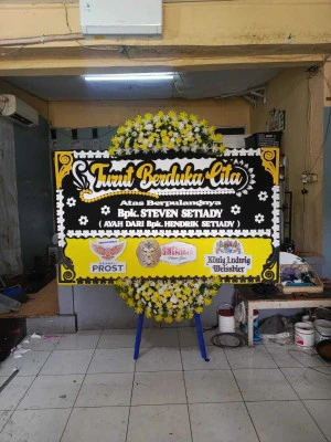 Papan Bunga di Hegarmanah Cidadap